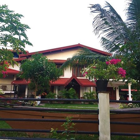 Villa Shanaya ฮิกคาดูวา ภายนอก รูปภาพ