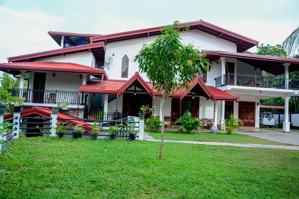 Villa Shanaya ฮิกคาดูวา ภายนอก รูปภาพ