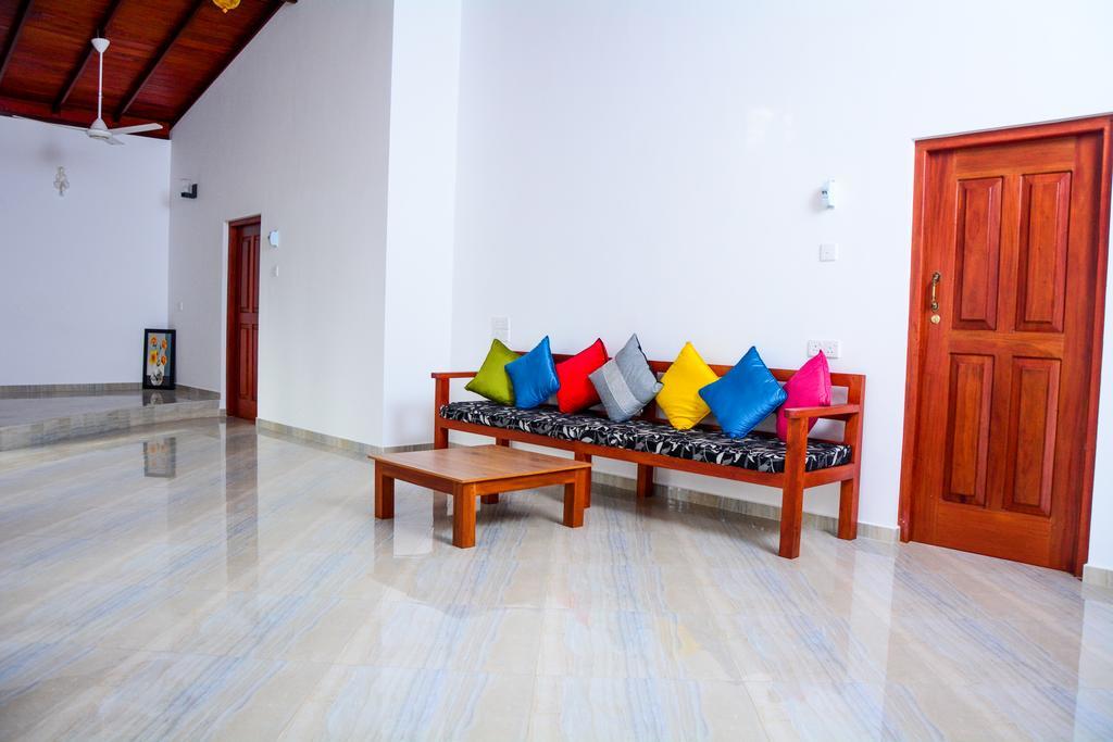 Villa Shanaya ฮิกคาดูวา ภายนอก รูปภาพ
