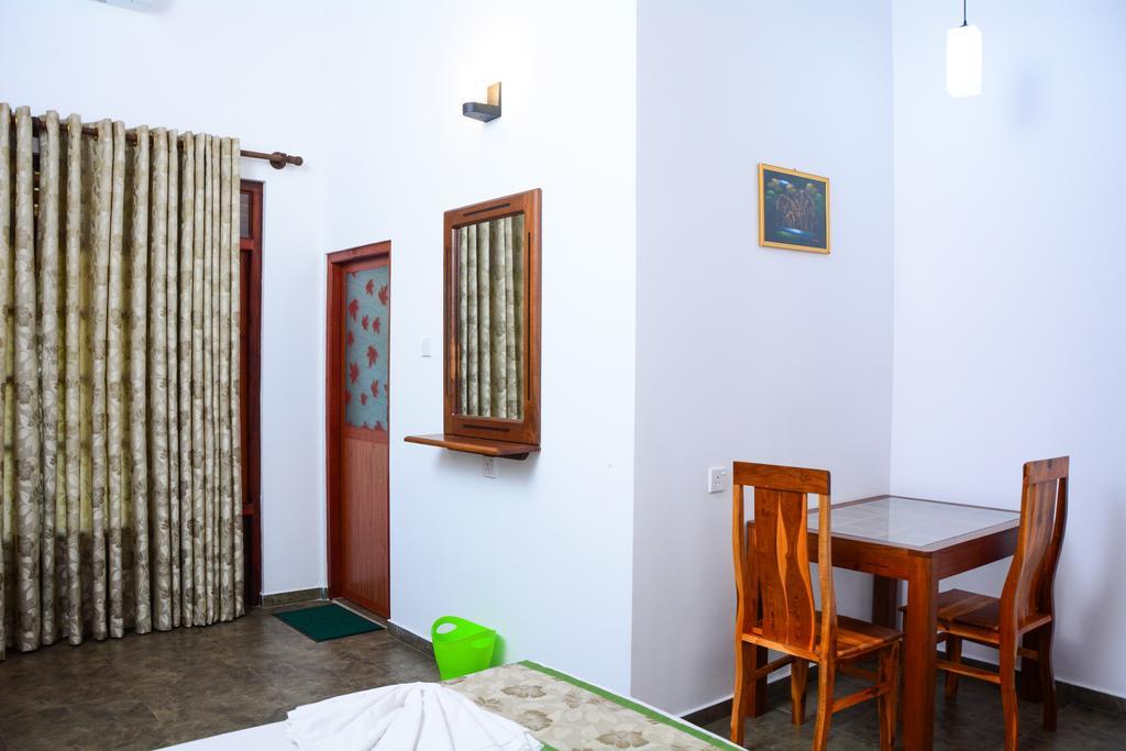 Villa Shanaya ฮิกคาดูวา ภายนอก รูปภาพ